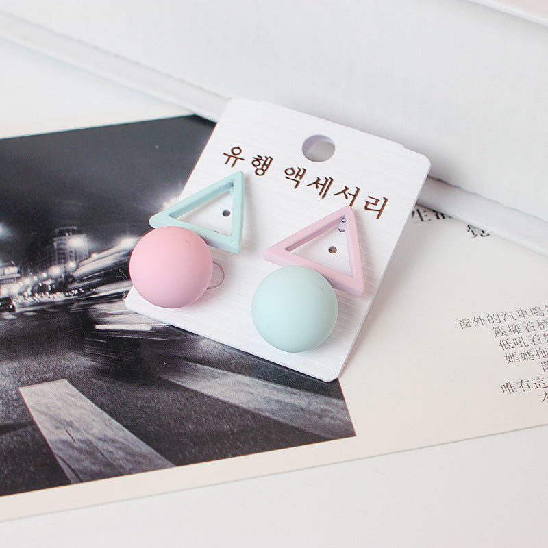 Triangle asymmetric stud earrings