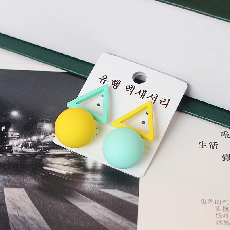 Triangle asymmetric stud earrings