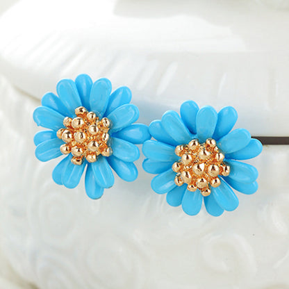Triangle asymmetric stud earrings